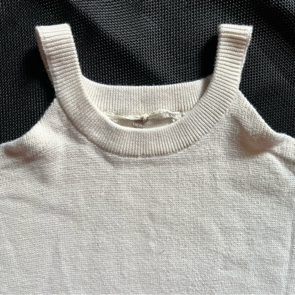 Anthropologie Knitted & Knotted Cold
Shoulder Sweater - Picture 5 of 12